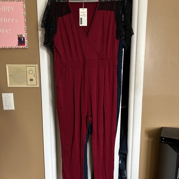 Ladies - Picture 1 of 9